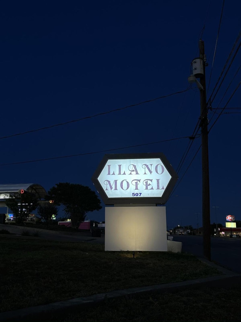 Llano Motel Main image