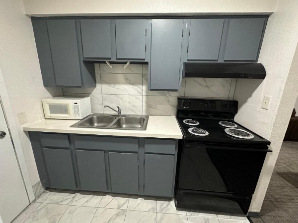 Llano Motel image 34