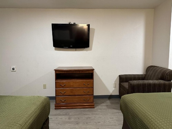 Llano Motel image 38