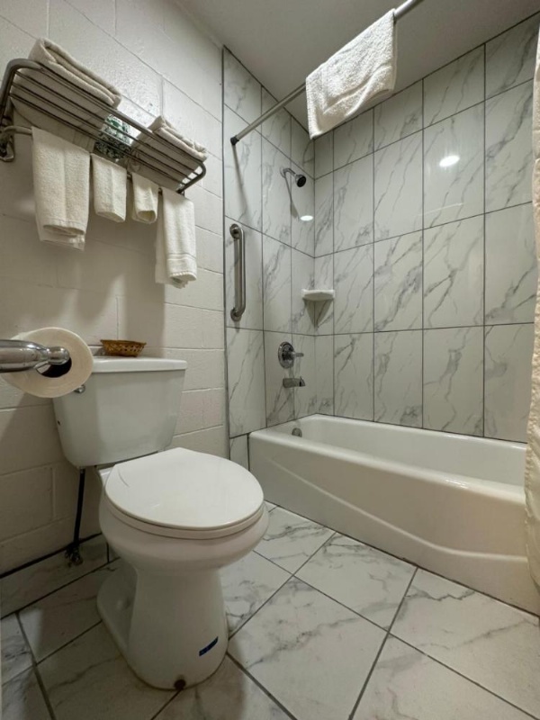 Llano Motel image 63